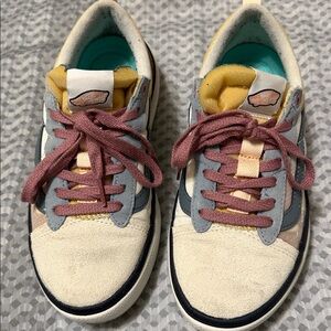 Vans' Cream and Pink Sneakers